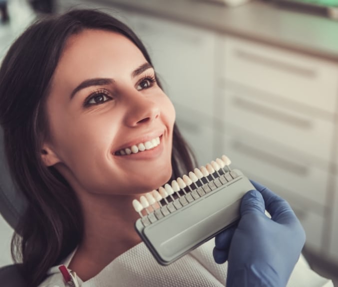 at-the-dentist-NGWCG5R